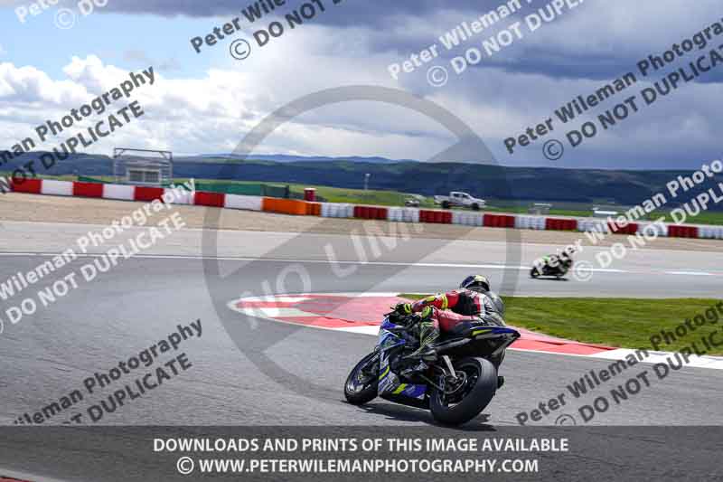 cadwell no limits trackday;cadwell park;cadwell park photographs;cadwell trackday photographs;enduro digital images;event digital images;eventdigitalimages;navarra;no limits trackdays;peter wileman photography;racing digital images;trackday digital images;trackday photos